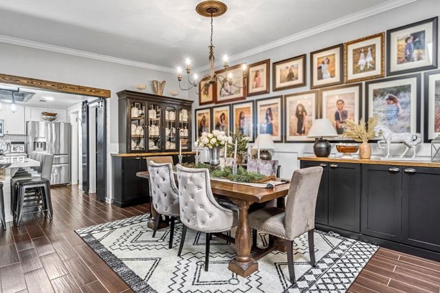 2411 Driftwood, Madera, CA 93637