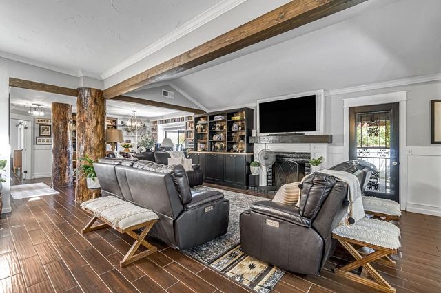 2411 Driftwood, Madera, CA 93637