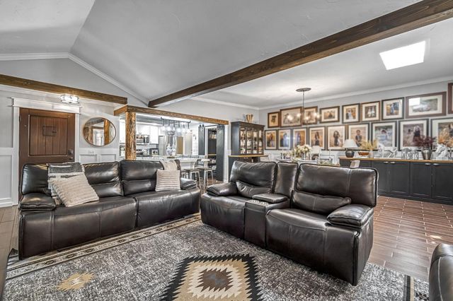 2411 Driftwood, Madera, CA 93637