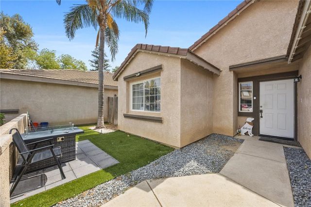 7511 Stone Breakers Avenue, Bakersfield, CA 93313