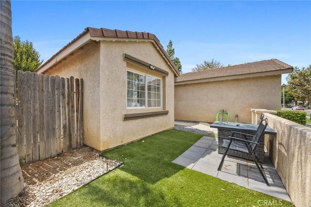 7511 Stone Breakers Avenue, Bakersfield, CA 93313