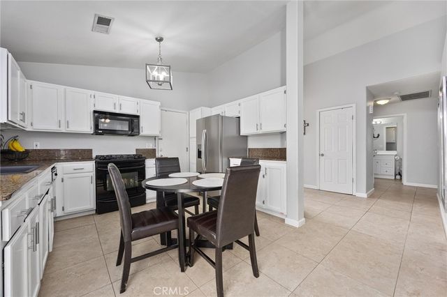 7511 Stone Breakers Avenue, Bakersfield, CA 93313