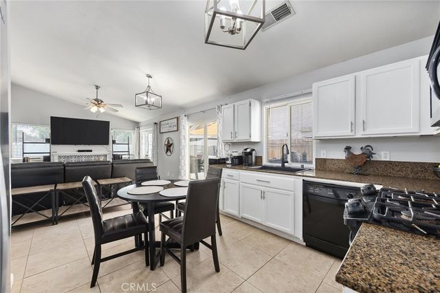 7511 Stone Breakers Avenue, Bakersfield, CA 93313