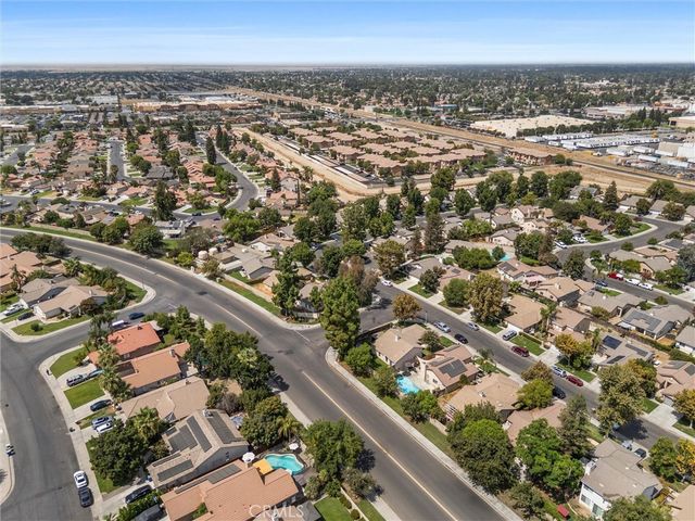 7511 Stone Breakers Avenue, Bakersfield, CA 93313