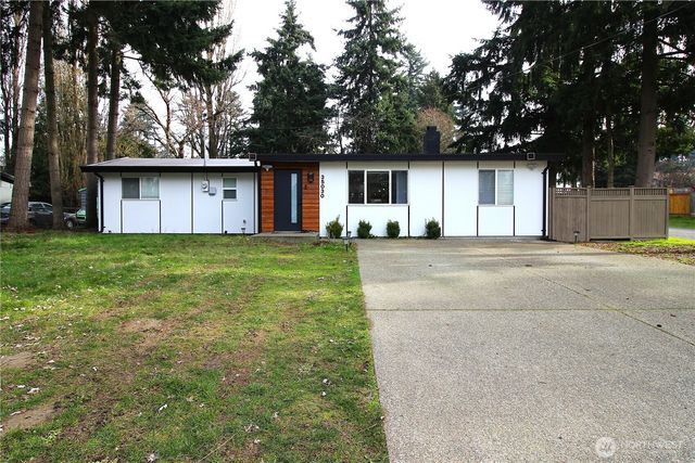 35030 19th Avenue SW, Federal Way, WA 98023