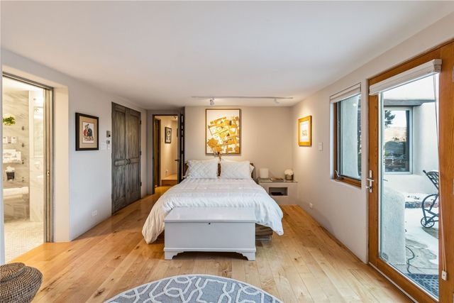 66 Three Rock Road, Santa Fe, NM 87506