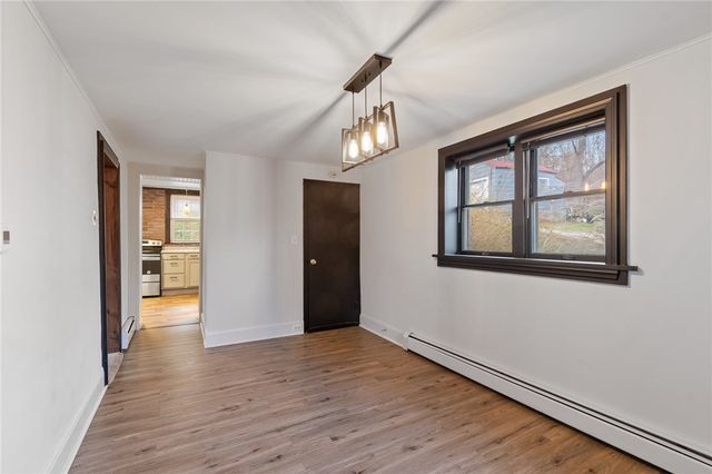 21 Maple Street, Lyons, NY 14489