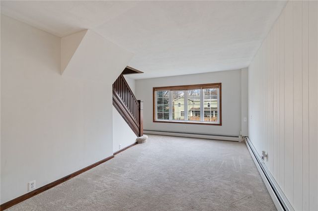 21 Maple Street, Lyons, NY 14489