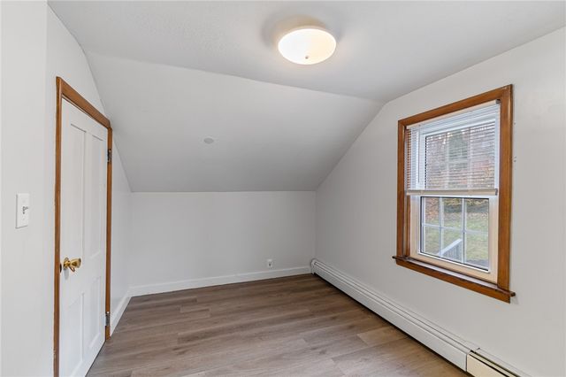 21 Maple Street, Lyons, NY 14489