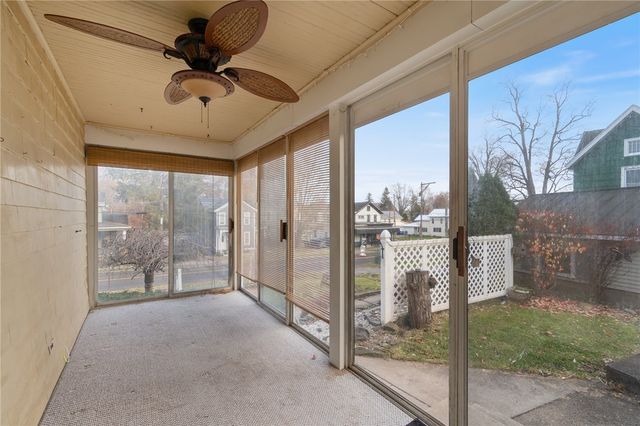 21 Maple Street, Lyons, NY 14489