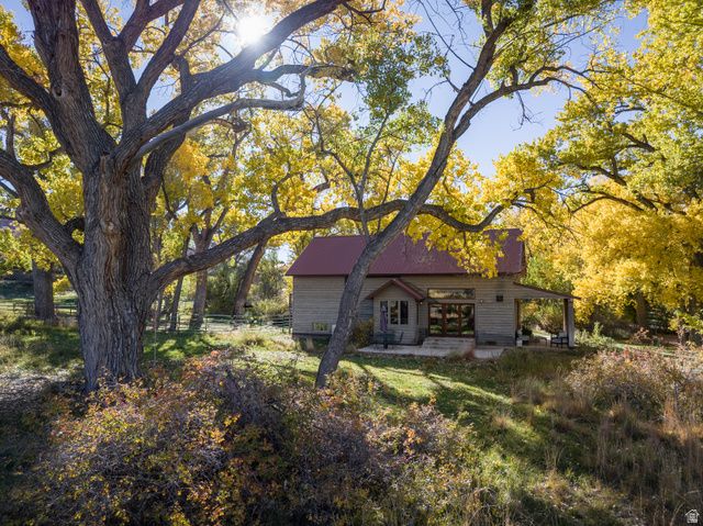 2927 S EAST BENCH RD, Moab, UT 84532