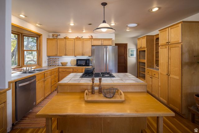 2927 S EAST BENCH RD, Moab, UT 84532