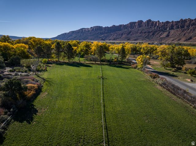 2927 S EAST BENCH RD, Moab, UT 84532