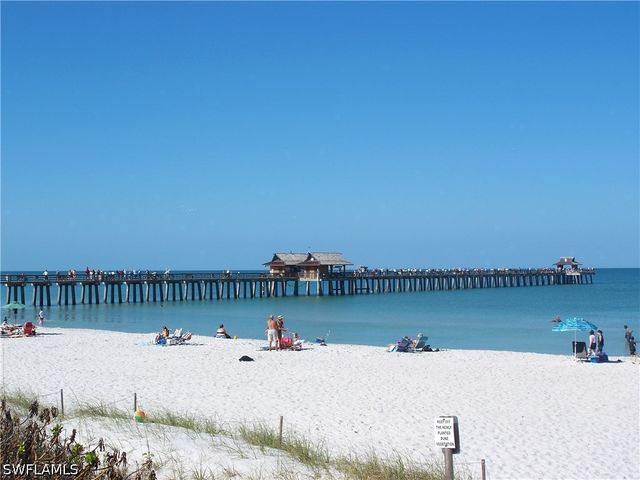 3025 Driftwood WAY 3203, Naples, FL 34109