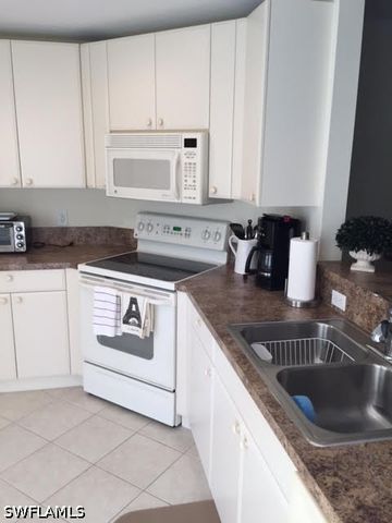 3025 Driftwood WAY 3203, Naples, FL 34109