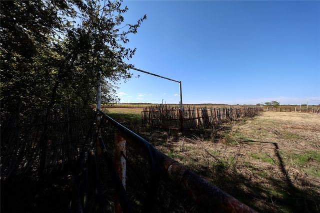 1600 County Road 1109a, Rio Vista, TX 76093