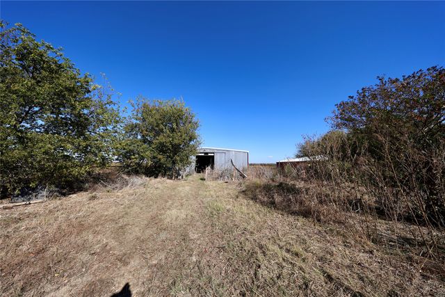 1600 County Road 1109a, Rio Vista, TX 76093