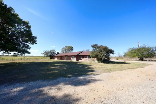 1600 County Road 1109a, Rio Vista, TX 76093
