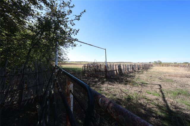 1600 County Road 1109a, Rio Vista, TX 76093