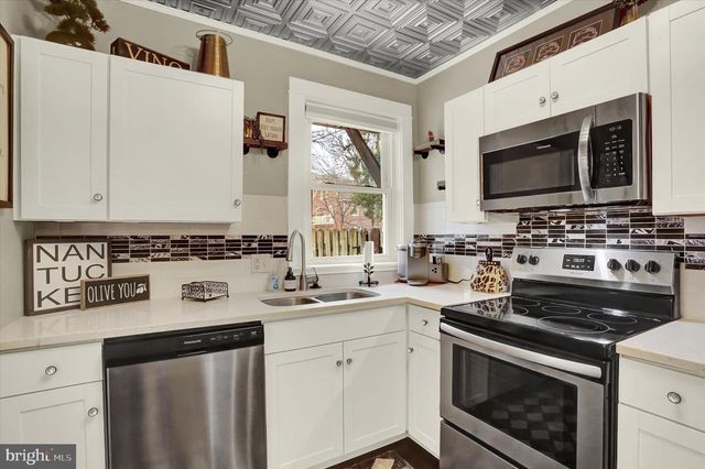 1028 W CLAY ST, Lancaster, PA 17603