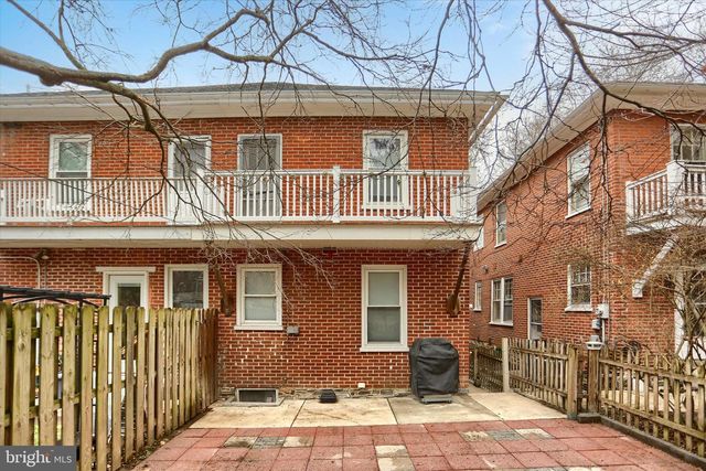 1028 W CLAY ST, Lancaster, PA 17603