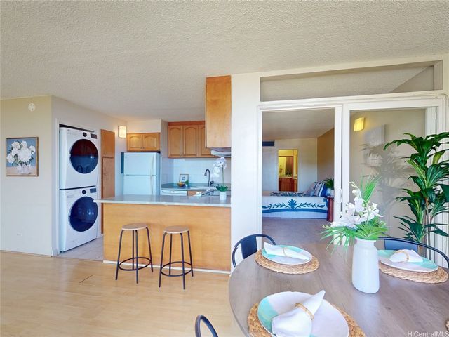6710 Hawaii Kai Drive 1104, Honolulu, HI 96825