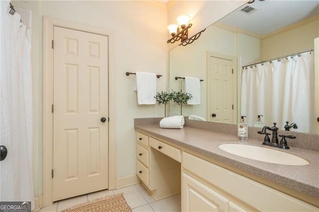 4150 Chimney Heights NE, Roswell, GA 30075