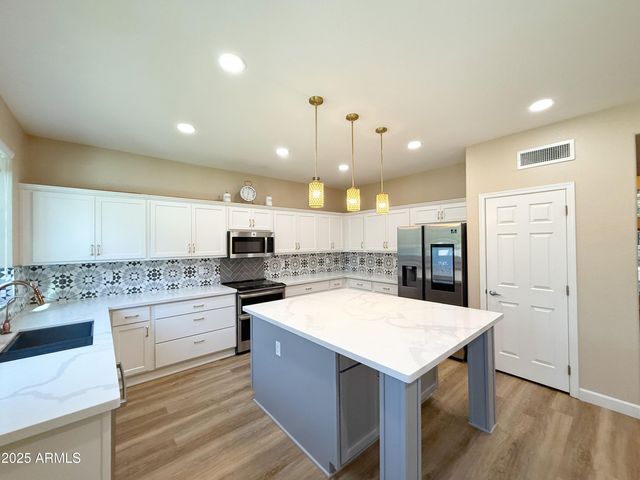 1432 S Apache Drive, Chandler, AZ 85286