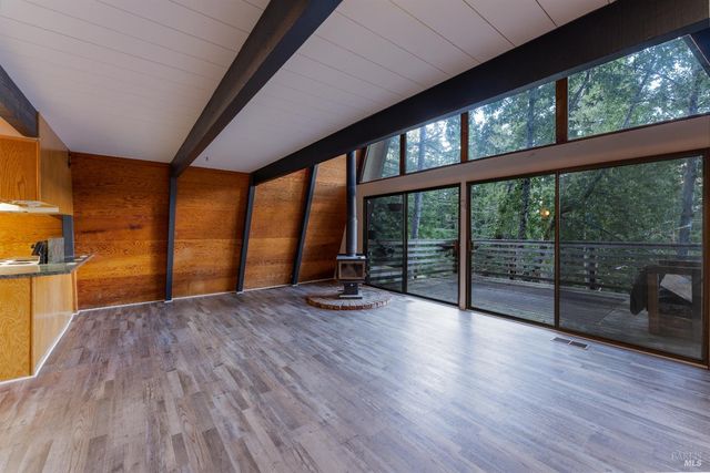 1500 Perch Way, Willits, CA 95490