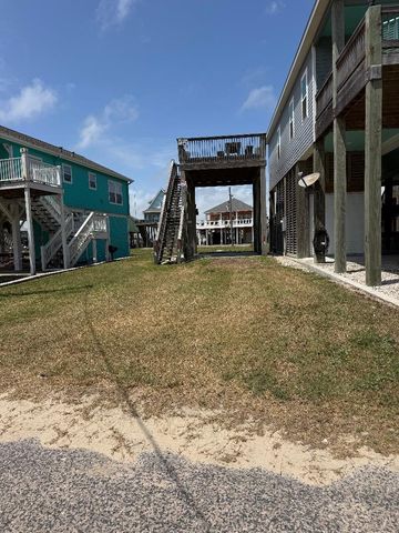 1811 Redfish Lane, Crystal Beach, TX 77650