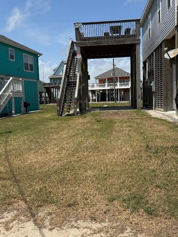 1811 Redfish Lane, Crystal Beach, TX 77650