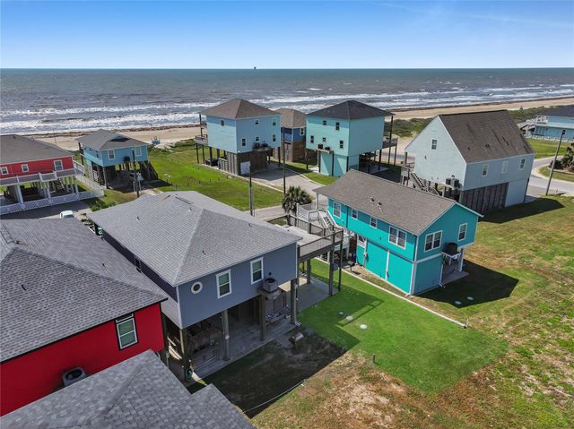 1811 Redfish Lane, Crystal Beach, TX 77650