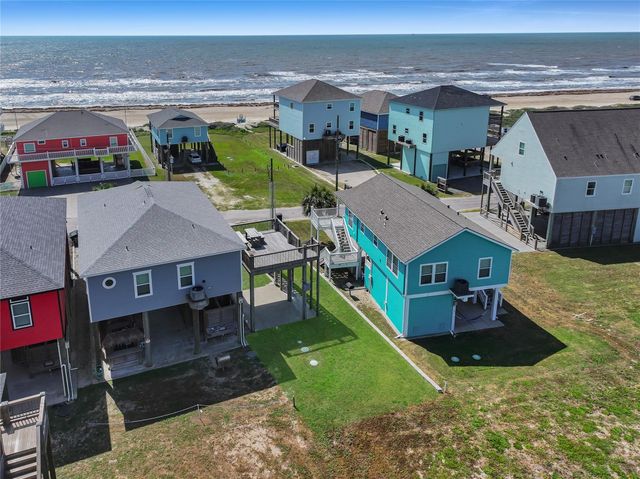 1811 Redfish Lane, Crystal Beach, TX 77650
