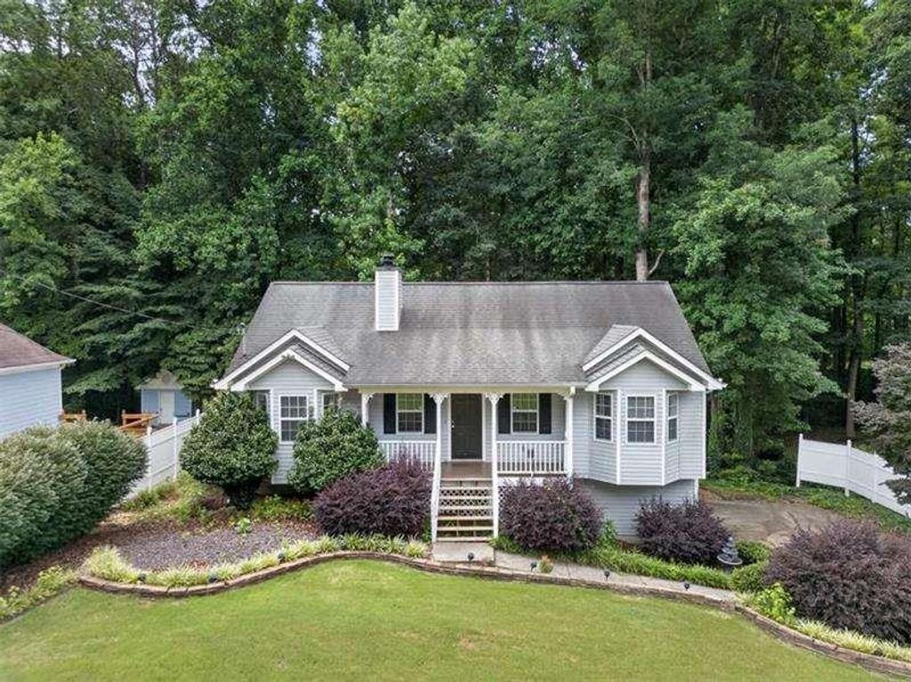 72 Victorian Circle, Dallas, GA 30157
