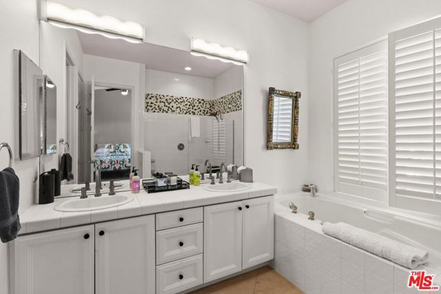 47145 Via Lorca, La Quinta, CA 92253