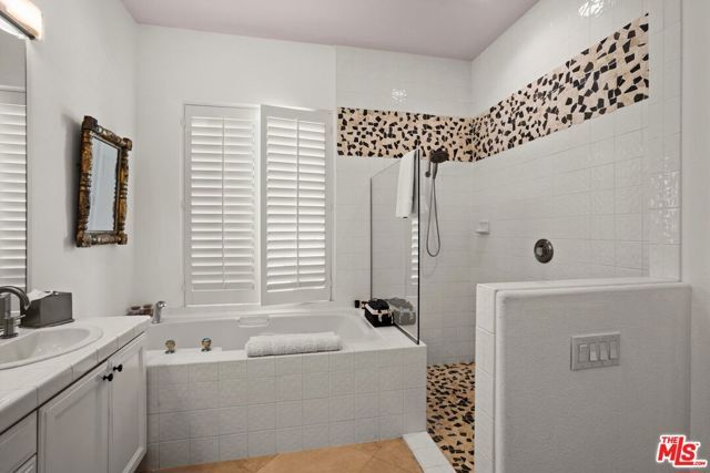 47145 Via Lorca, La Quinta, CA 92253