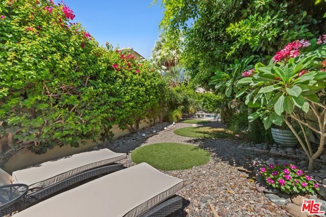 47145 Via Lorca, La Quinta, CA 92253
