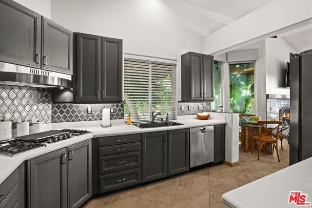 47145 Via Lorca, La Quinta, CA 92253