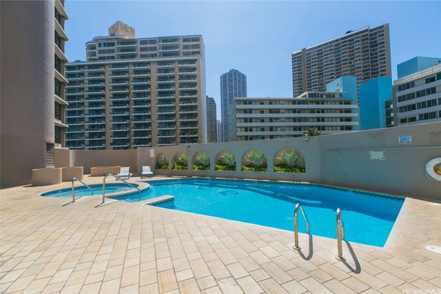 1910 Ala Moana Boulevard 20C, Honolulu, HI 96815