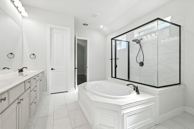 13583 Iron Liege Drive, Frisco, TX 75035