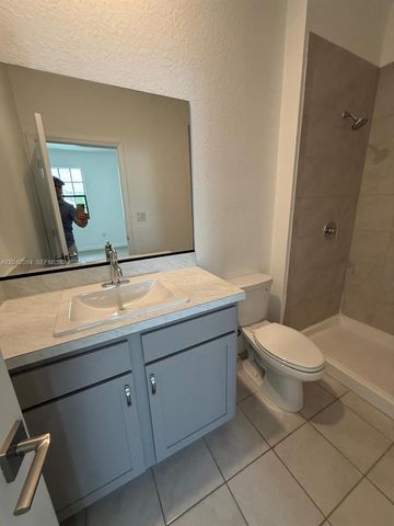 669 SW 11th Street, Florida City, FL 33034