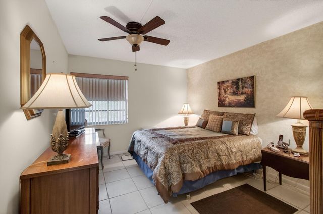 773 Burgundy Q, Delray Beach, FL 33484