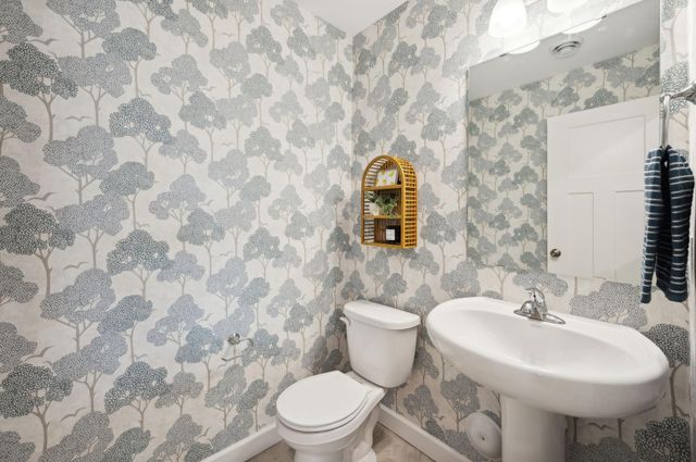 8863 Riverstone Avenue NE, Monticello, MN 55362