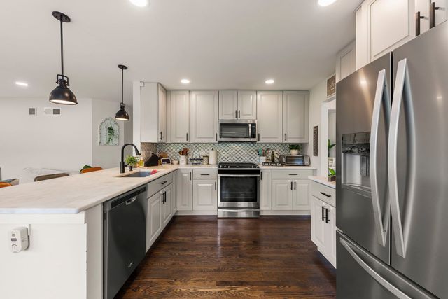 3404 Interlochen Lane, Naperville, IL 60564