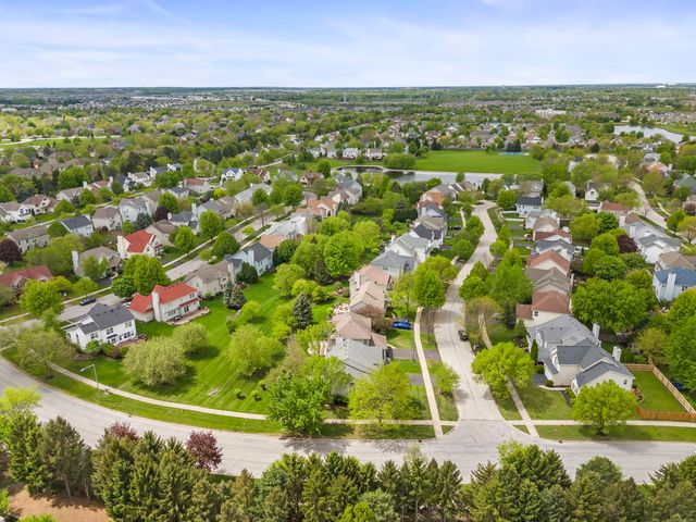 3404 Interlochen Lane, Naperville, IL 60564