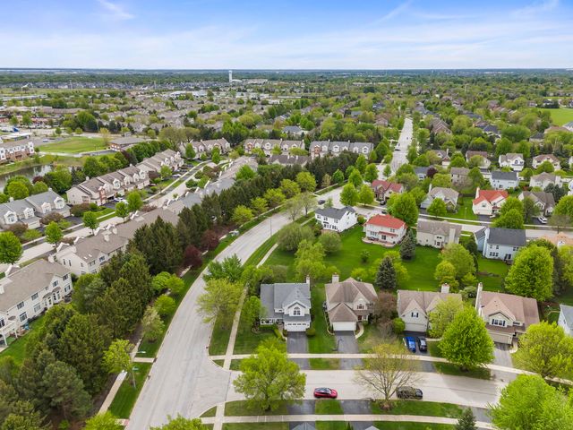 3404 Interlochen Lane, Naperville, IL 60564