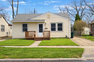 1381 E Chesterfield Street, Ferndale, MI 48220