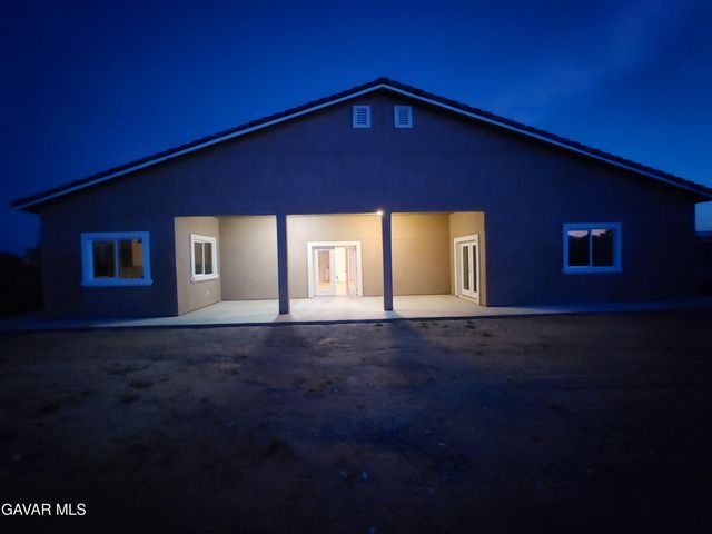 8849 Bay Avenue, California City, CA 93505