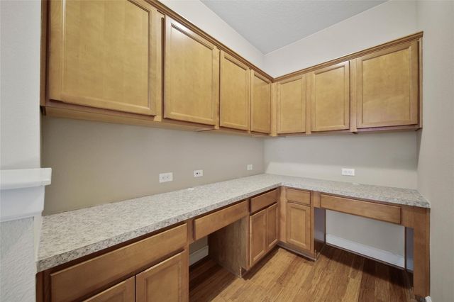 6006 Emberwood Falls Drive, Katy, TX 77494