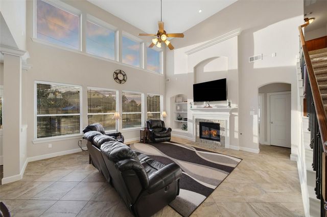 6006 Emberwood Falls Drive, Katy, TX 77494